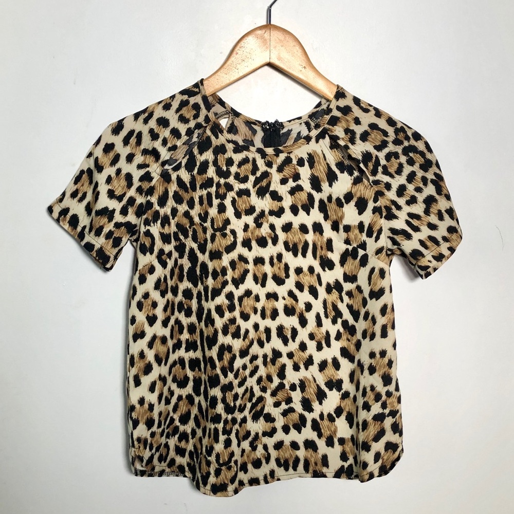 MIKA & GALA - Cheetah/leopard print blouse